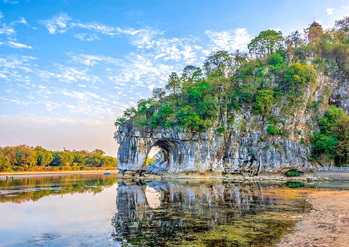 Days Chengdu Guilin Yangshuo Zhangjiajie Nature Tour