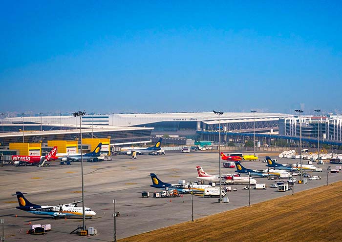 The primary international airport serving in India