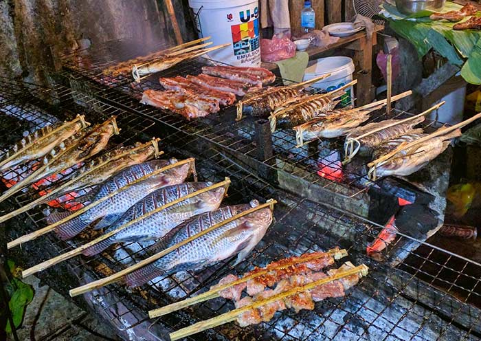 The Way to Cook Fish, Laos