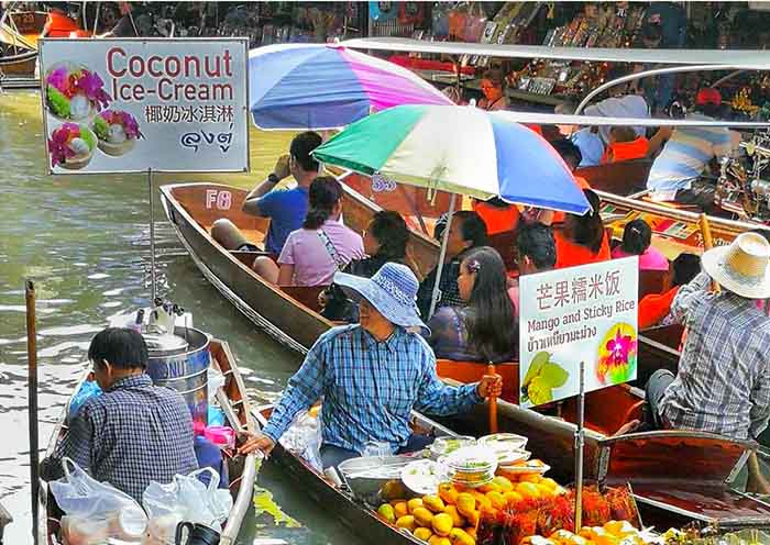 Damnoen Saduak Floating Market, Thailand