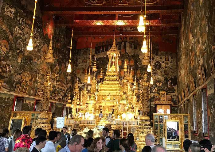 Inside Wat Phra Kaew