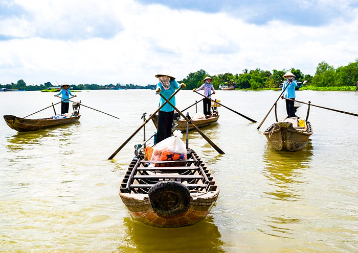 Cruise the Mekong Delta Cruise the Mekong Delta