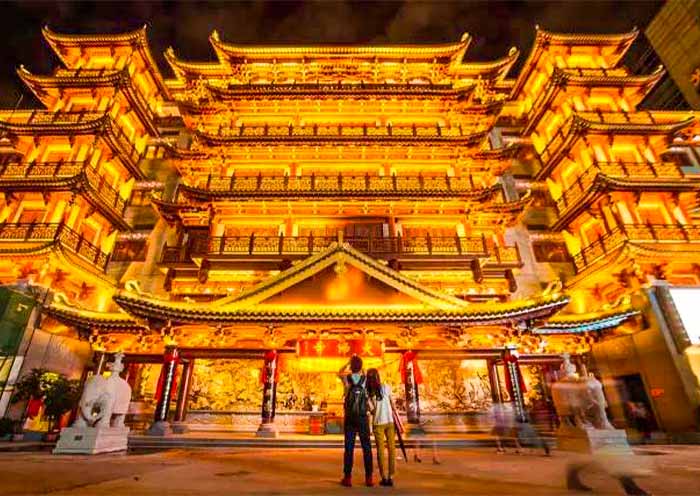 Giant Buddhist Temple at Beijiing Road