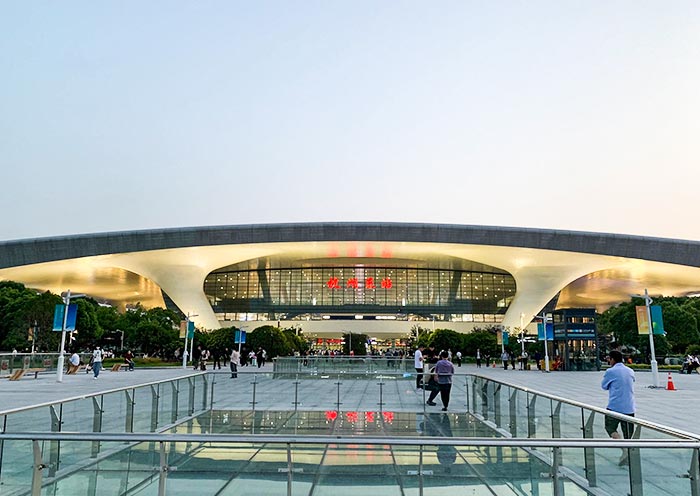 Hangzhou East Railway Station