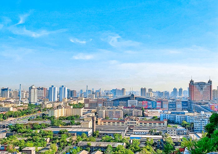 Enjoy Panoramic View from Red Hill Park in Urumqi