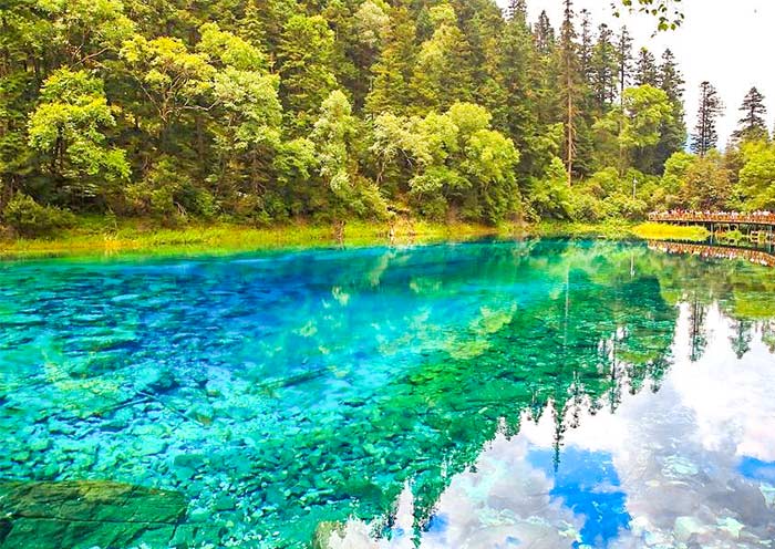 Jiuzhaigou Altitude: Tips for Jiuzhaigou Altitude Sickness