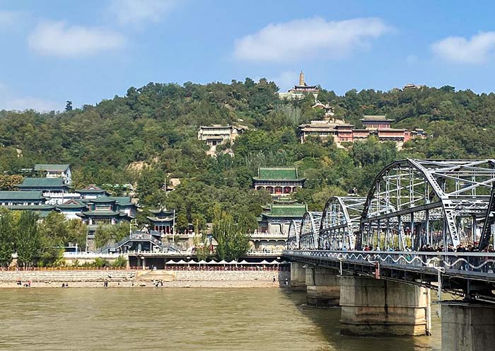 View White Pagoda Park from Zhongshan Bridge