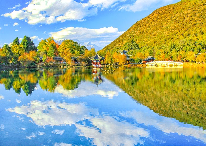 Lijiang Old Town: Lijiang Ancient Town, Yunnan China