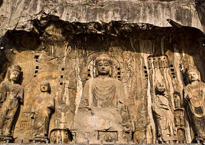 Longmen Grottoes in Luoyang