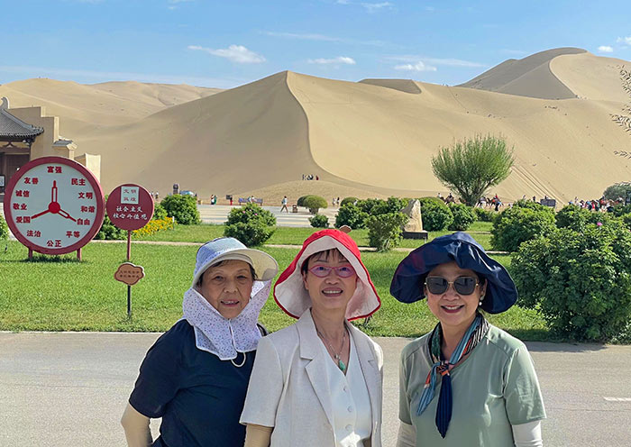 Towering Sand Dunes, Dunhuang Towering Sand Dunes, Dunhuang