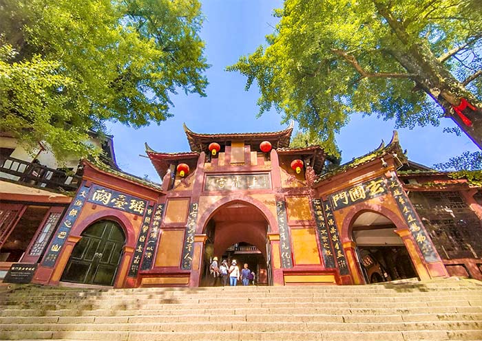 Mount Qingcheng (Chengdu) – Most Visited Taoist Mountain in China