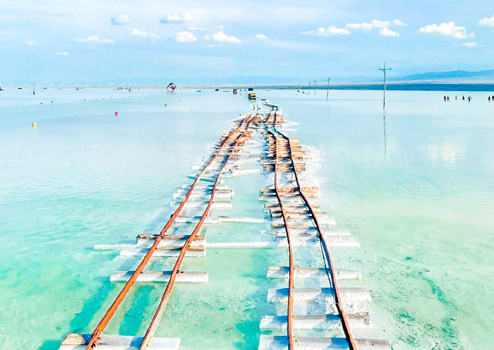 Chaka Salt Lake, a stunning saltwater lake