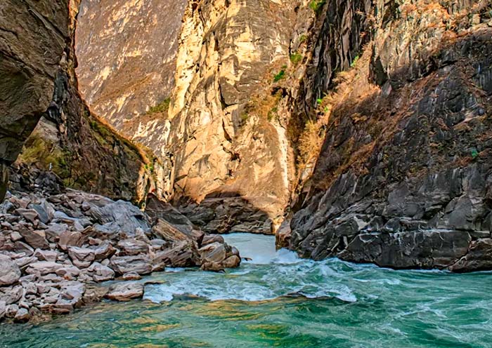 Tiger Leaping Gorge Tours 
