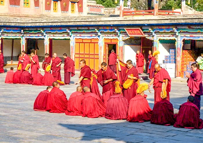 Ta'er Monastery, Gelugpa sect of Tibetan Buddhism