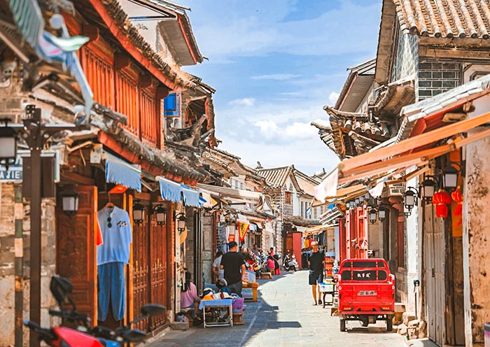Charming Streets of Xizhou Village, Dali