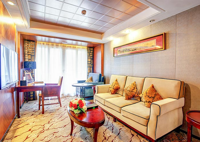 Yangtze Gold 6 Executive Suite
