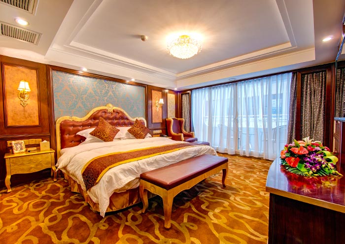 Yangtze Gold 8 President Suite
