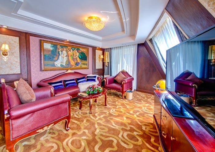 Yangtze Gold 8 President Suite