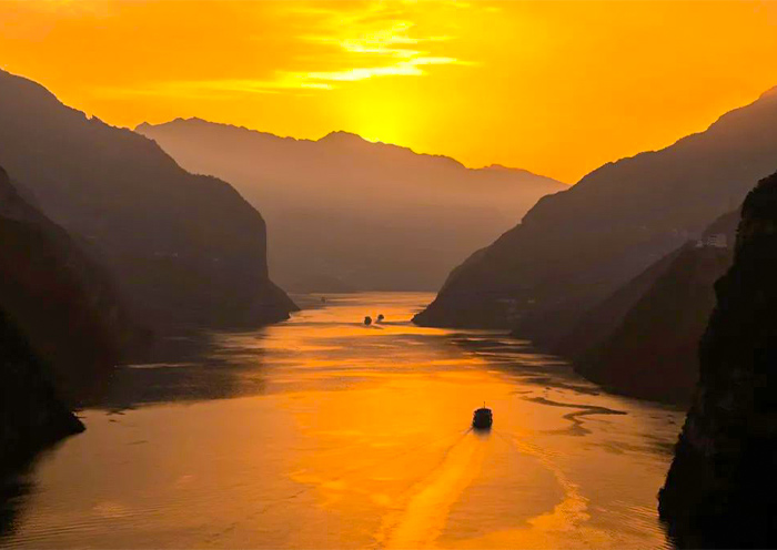 Sunset over the Yangtze River