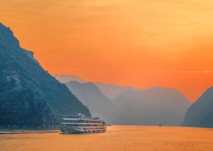 Sunset over the Yangtze River