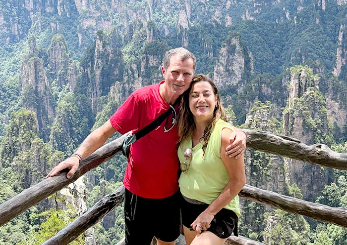 Tour Zhangjiajie with AOT