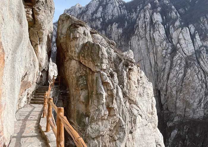 Songshan Sanhuang Village Hiking (1 Day) Songshan Sanhuang Village Hiking (1 Day)