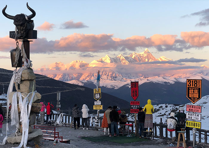 Segrila Pass at 4,768 meters for stunning view