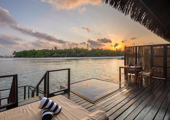 Adaaran Prestige Vadoo Sunrise Overwater Villa
