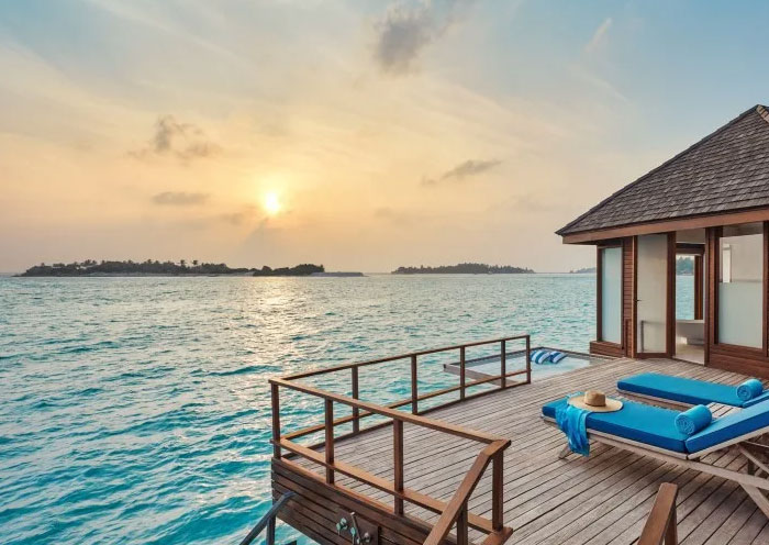 Anantara Dhigu Resort & Spa Sunrise Beach Pool Villa