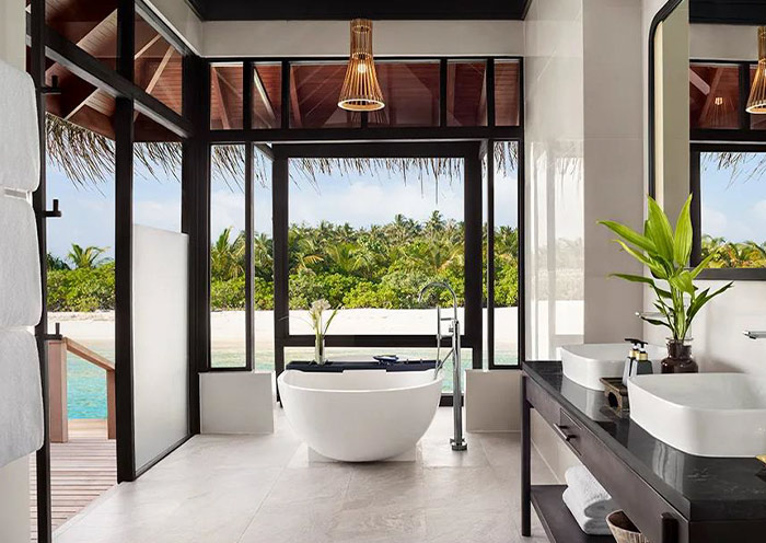 Anantara Veli Deluxe Over Water Villa
