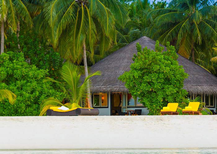 Angsana Velavaru Maldives Beachfront Villa
