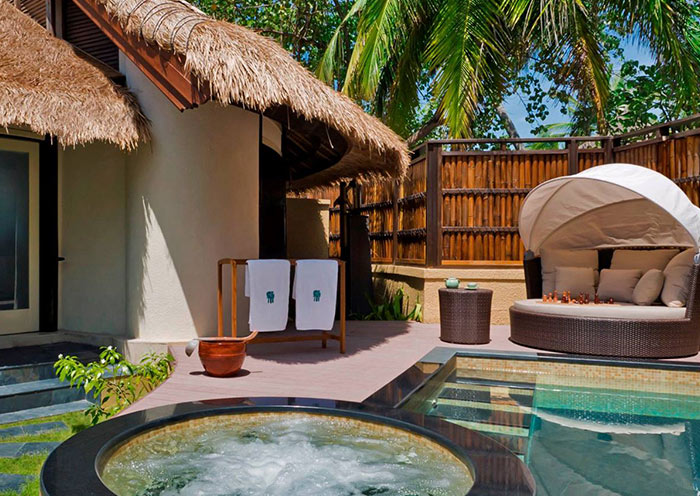 Banyan Tree Vabbinfaru Oceanview Pool Villa
