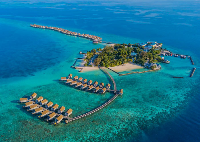 Centara Ras Fushi Resort & Spa, Maldives 
