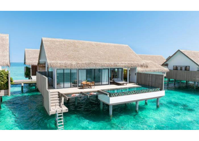 One Bedroom Overwater Suite with Pool
