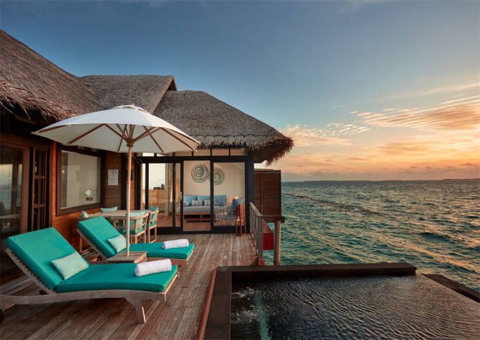 Sunset Water Villa With Infinity Pool