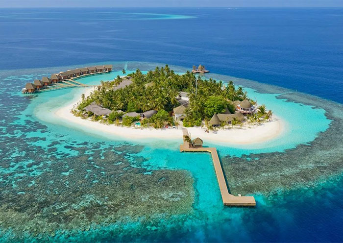 Kandolhu Maldives Resort
