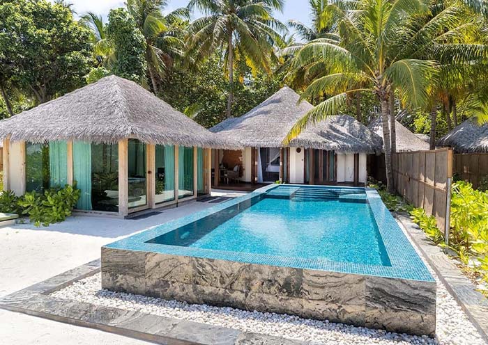 Kihaa Island Maldives - Beach Suite With Infinity Pool
