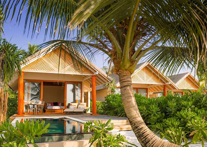 Kudafushi Resort & Spa - Beach Villa with Pool
