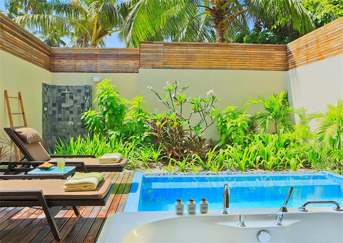 Kurumba Maldives Resort - Beach Villa
