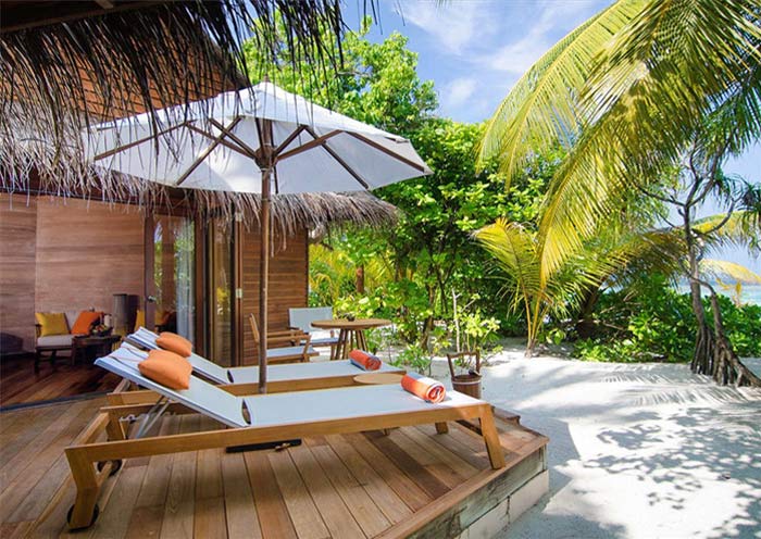 Mirihi Island Resort - Beach Villa
