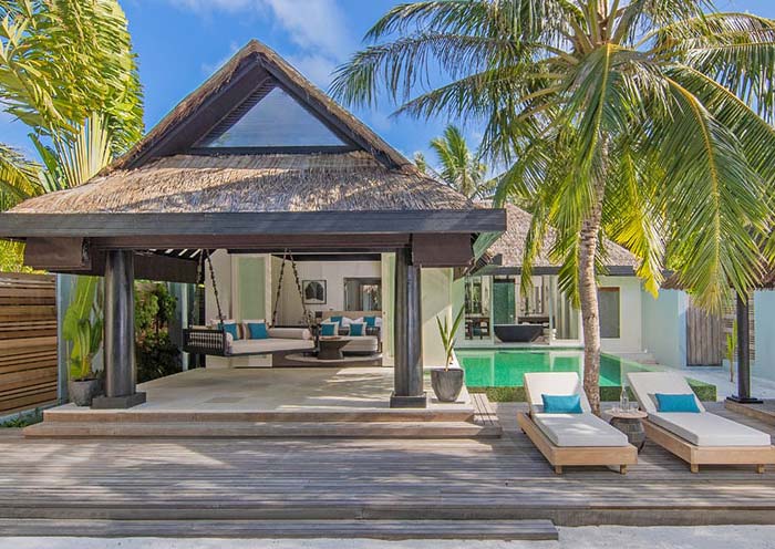 Naladhu Private Island Beach House With Pool
