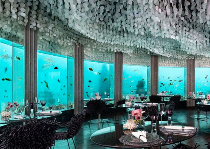 Sub 6 Underwater Restaurant