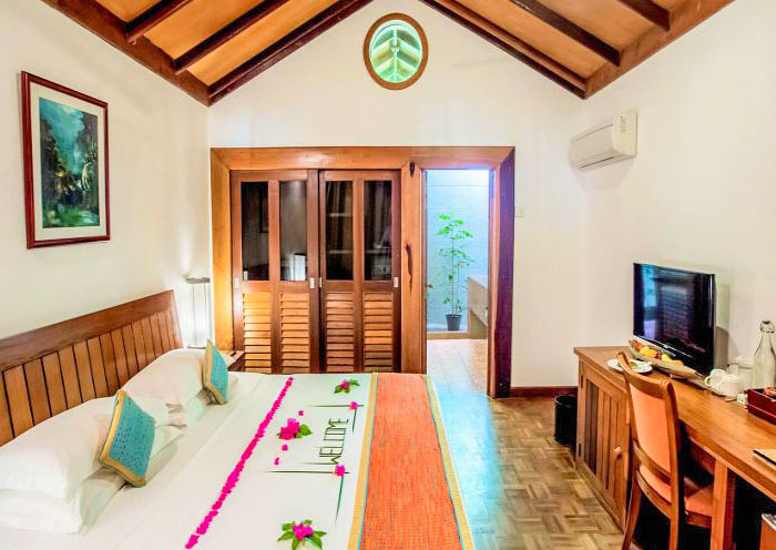 Reethi Sunset Villa