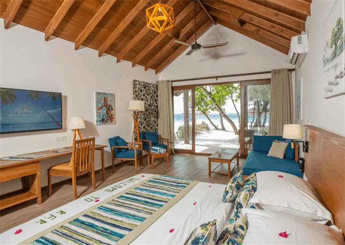 Reethi Faru Resort - Deluxe Beach Villas
