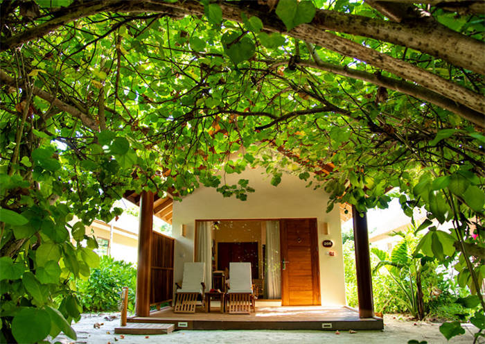 Reethi Faru Resort - Garden Villa
