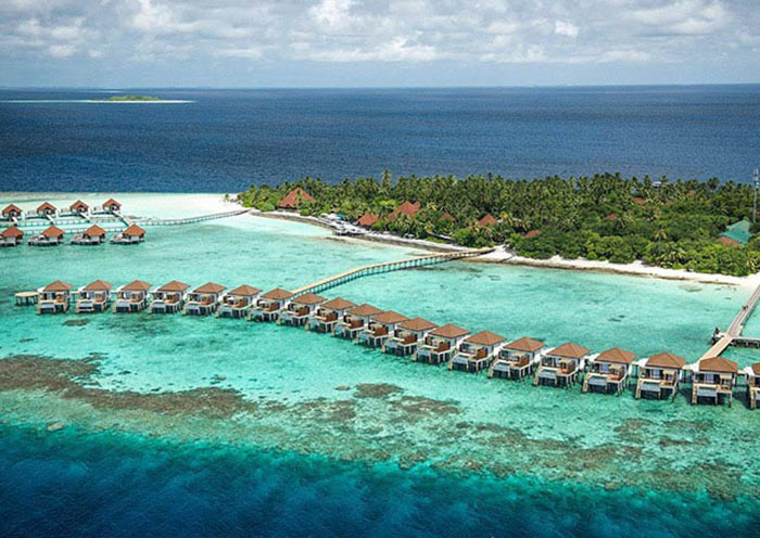 Robinson Club Maldives
