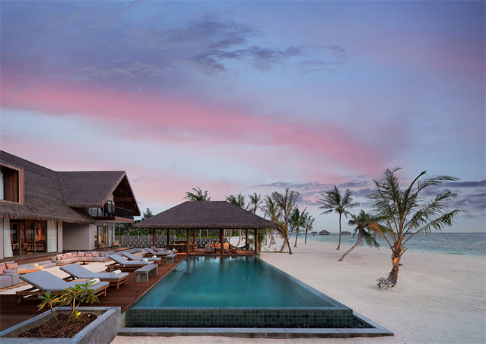 Six Senses Kanuhura Three Bedroom Beach Reserve
