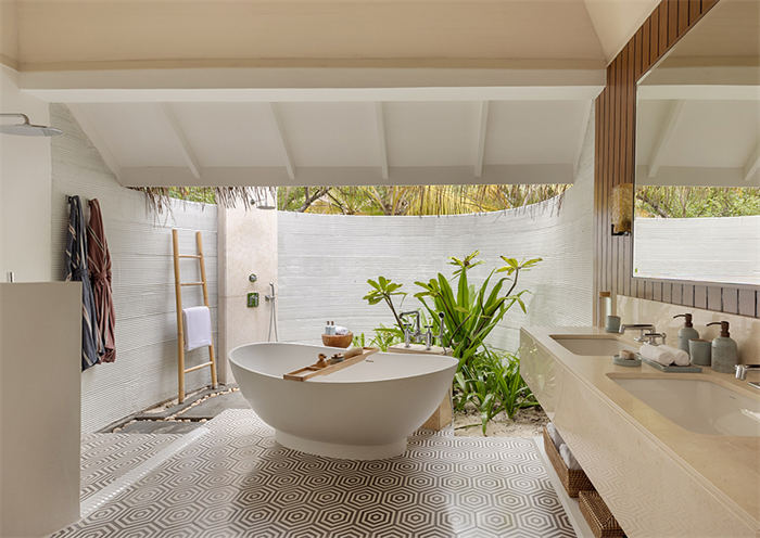 Six Senses Kanuhura Beach Villa