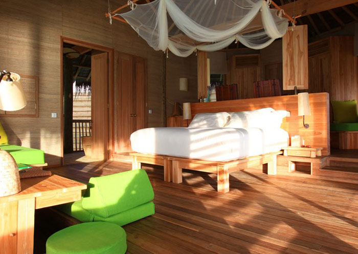 Six Senses Latitude Laamu Sunset Laamu Water Villa