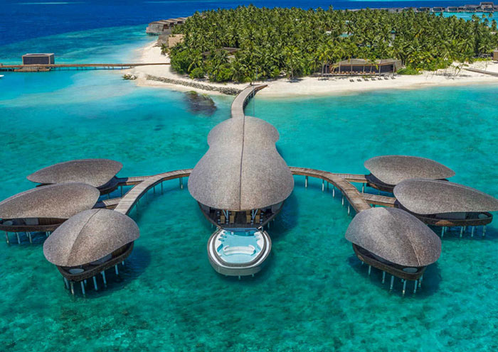 The St. Regis Maldives Vommuli Resort
